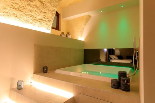 Altamura House | Iris Luxury Suite