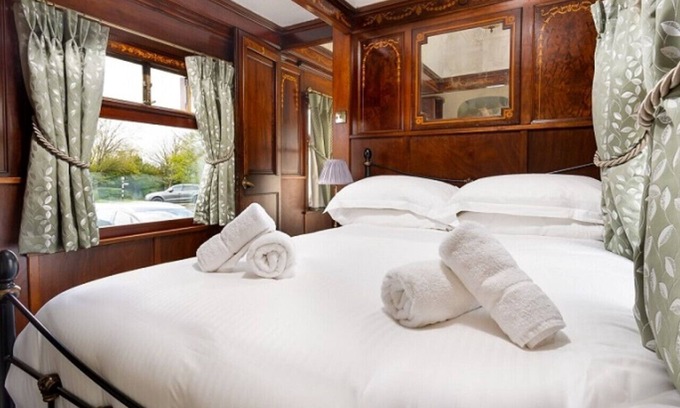 Ravenglass House | Irt Pullman Carriage