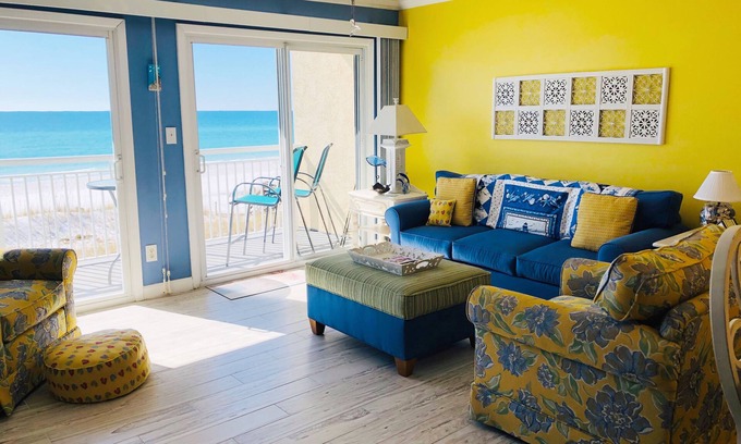 Fort Walton Beach Condo | IS #302- GORGEOUS GULF FRONT VIEWS TOP FLOOR!