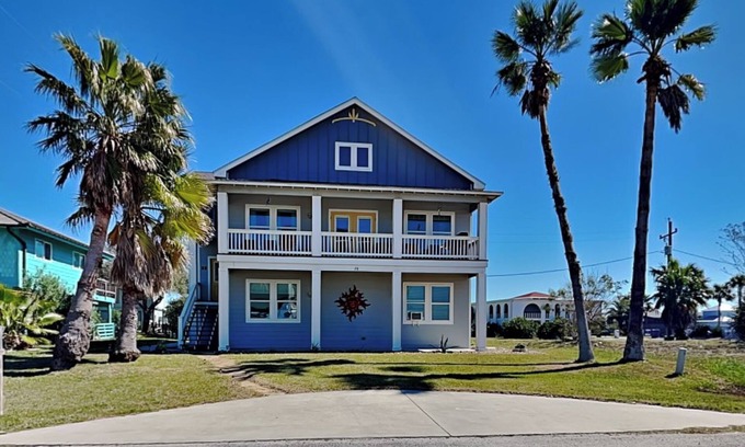 Key Allegro House | Island Charm | Pet-friendly, Waterfront