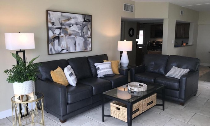 Siesta Key Apartment | Island House Beach Resort 9N
