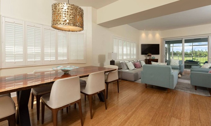 Seven Mile Beach Apartment | Island Luxury Seven Mile Beach
