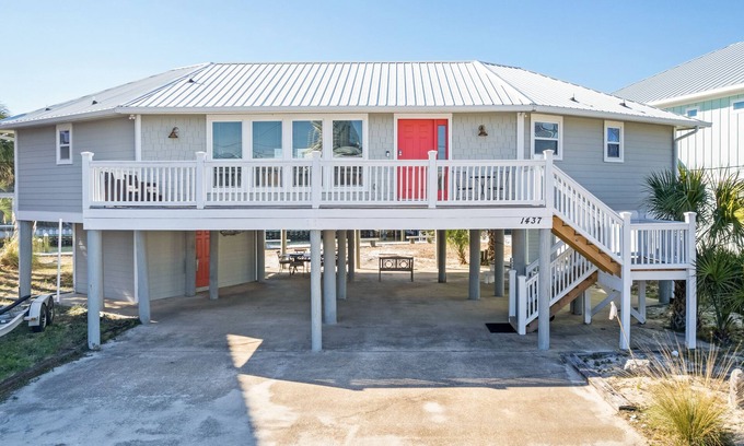 Navarre Beach House | Island Oasis, Pet Friendly!