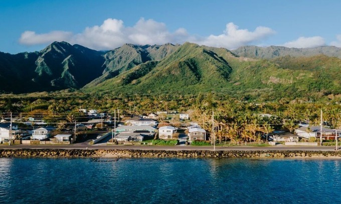 Hauula House | Island Oceanfront Getaway