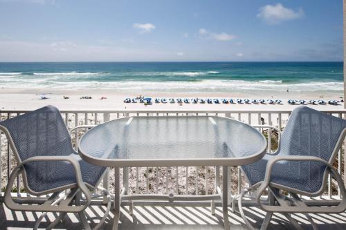 Fort Walton Beach Apartment | Island Princess 605 - Coastal Reflections