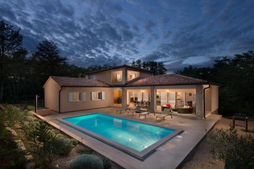 Sumber Villa | Istrian Villa Happy House