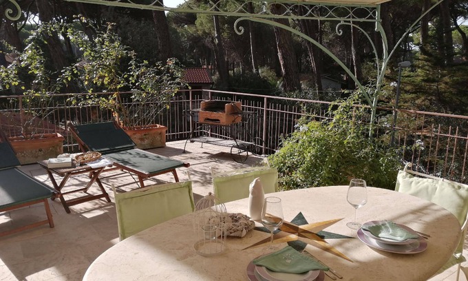 Marina di Castagneto Carducci Apartment | Holiday apartment Marina di Castagneto Donoratico for 1 - 4 persons with 1 bedroom - Holiday apartme