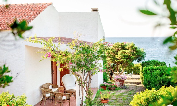 Castelsardo House | Villa on the sea in Punta Tramontana with an exclusive view of the Gulf of Asinara