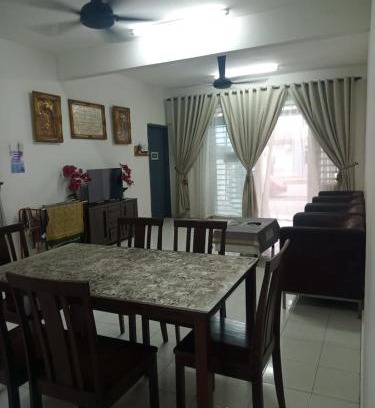 Kesang House | Izdaan Homestay