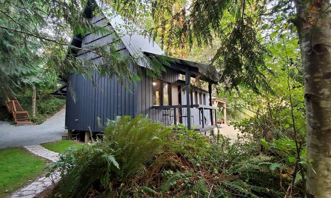 Jordan Road-Canyon Creek Cabin | J&M Canyon Creek Cabin