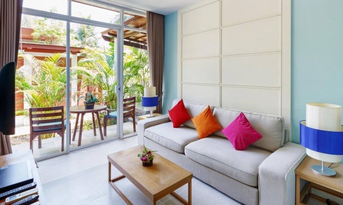 Khao Lak Villa | Jacuzzi Villa in Khao Lak with a romantic outdoor Jacuzzi JV#10