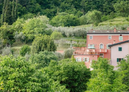 Costermano Bed & Breakfast | JAR - The country house