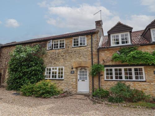 South Perrott House | Jasmine Cottage