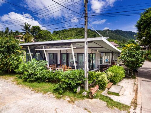 Lamai City Center House | Jasmine Garden Bungalow