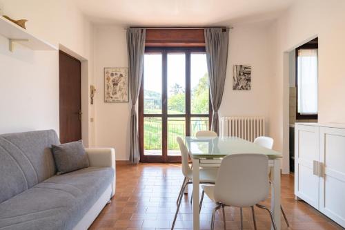Lierna Apartment | Jasmine Lilla - apartment in villa with terrace