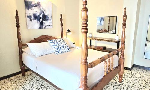 Jayuya Apartment | Jayuya Cozy Aparment with Wi-Fi, Free Parking and AC