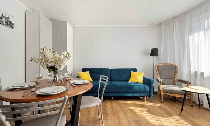 Srodmiescie Apartment | Jedności Narodowej 66 | Apartment near Old Town