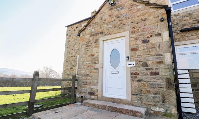 Skipton House | Jess Cottage