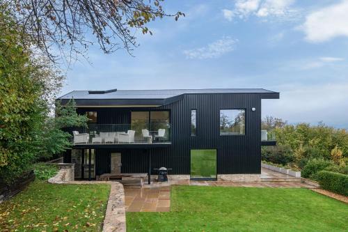Wimborne House | Jessamy