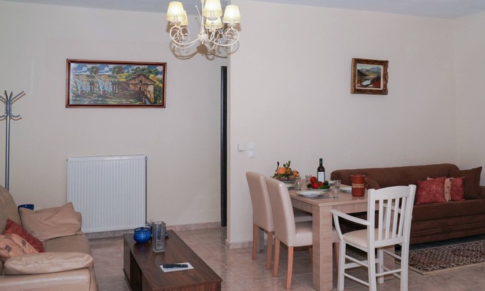 Agia Apartment | Joanna apt - Home near city