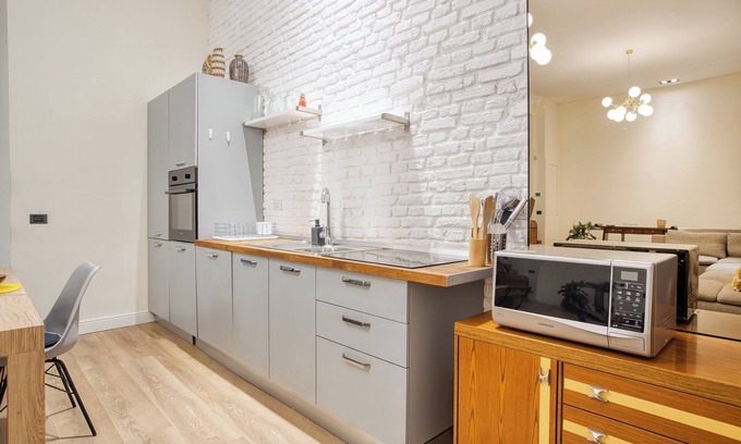 Lazzaretto Apartment | JOIVY Stylish Central Maisonette