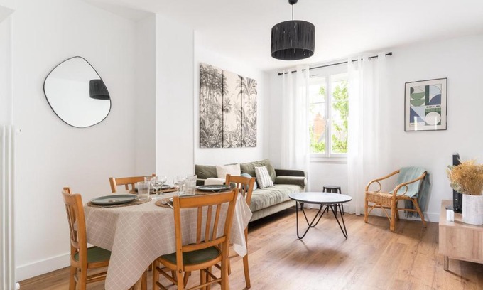 Ile de Nantes Palais des Congres Apartment | Joli Appartement avec Garage sur l'Île de Nantes