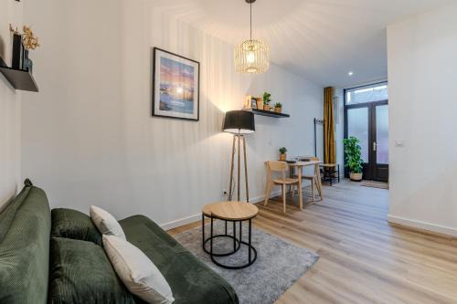 Secteur 3 Apartment | Joli T2- cocooning - wifi fibre - lave-linge