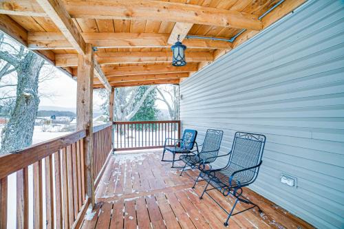 Jones Mills House | Jones Mills Vacation Rental Near Skiing and Hiking!