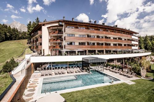 Avelengo Hotel | Josef Mountain Resort