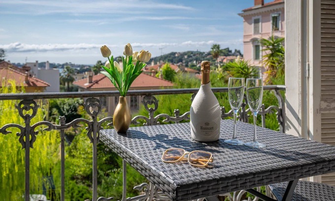 Beaulieu-sur-Mer Apartment | Josh