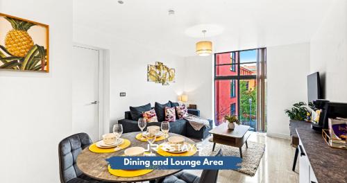 Birmingham City Centre Apartment | JQ 2 Bed Sleeps 6 - JRR STAYS B3 Birmingham