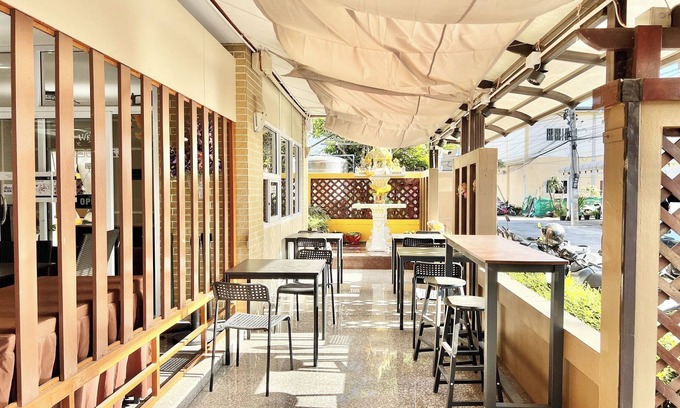 Buriram Province Hotel | Jt Place Buriram