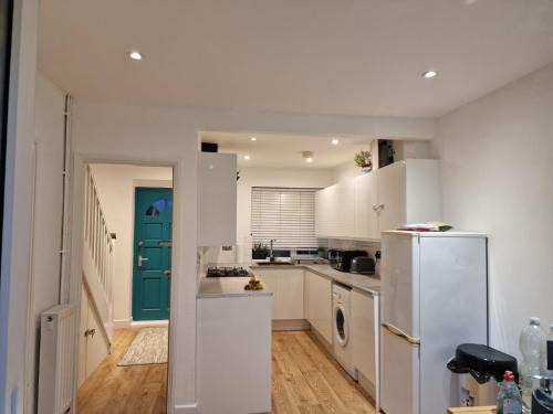 Cowley Apartment | Jugno Home