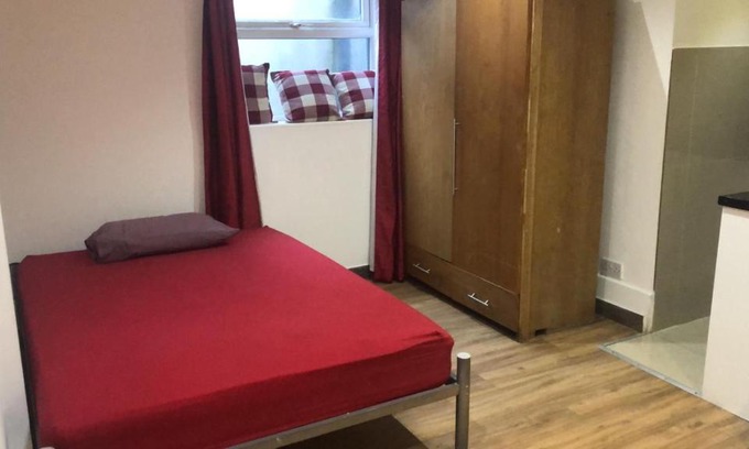 Thurlow Park Apartment | Junction 1