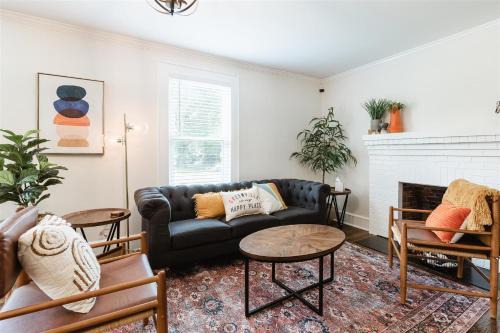 Sans Souci House | Jungalow Retreat