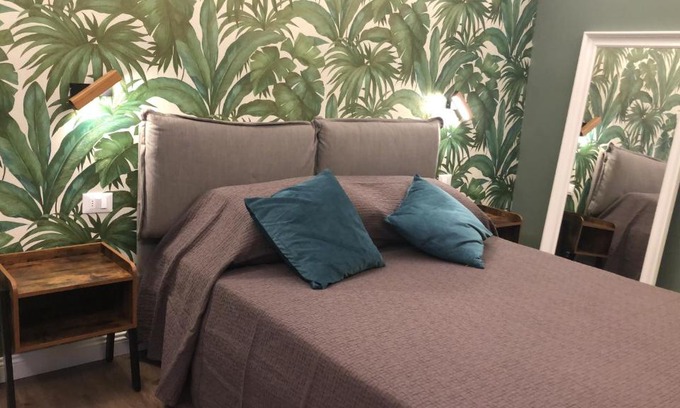 Duomo Apartment | Jungle suite mood behind Piazza Signoria