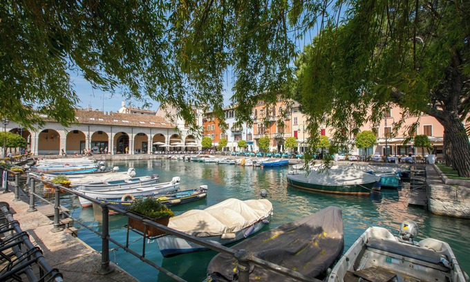 San Benedetto di Lugana Hotel | Junior Suite Coppa - Almavite