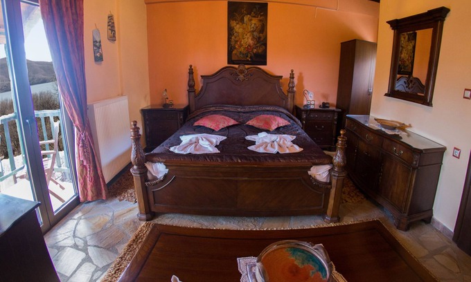 Krionerion House | Junior Suite - One space Apartment