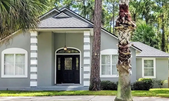 St. Augustine House | Just Beachy! Only 3 Minutes to Florida's #1 Beach