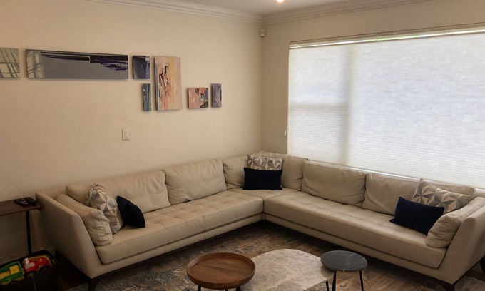 Coral Gables House | JUST REMODELED HOUSE