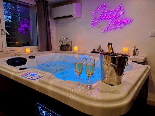 Pourcieux Bed & Breakfast | Justlove