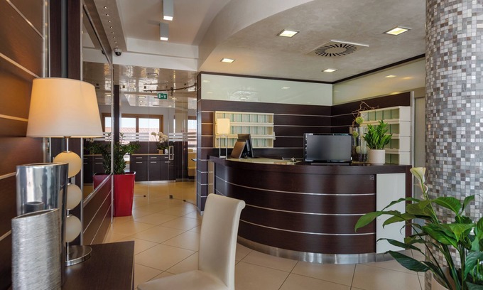 Cavalcaselle Hotel | Kairos Garda Hotel