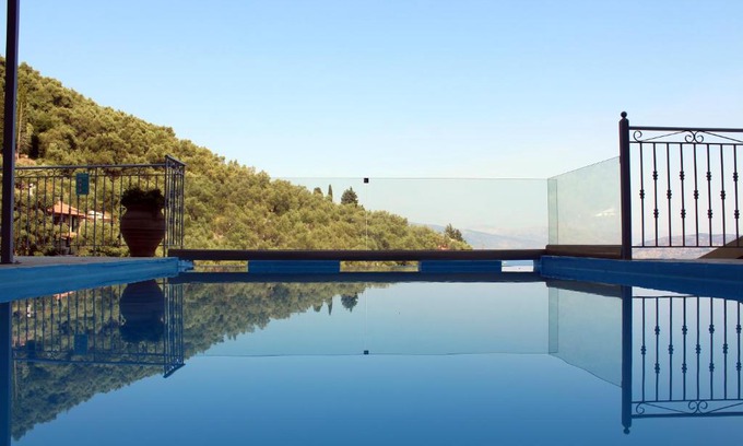 Vlachatika Villa | Kalami Sunlight Villa