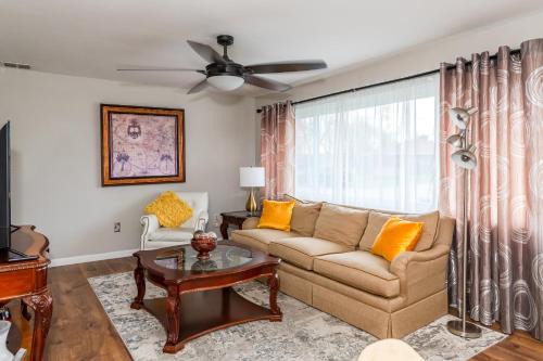 Kettering House | Kalm Retreat Peaceful 2br Near The Greene