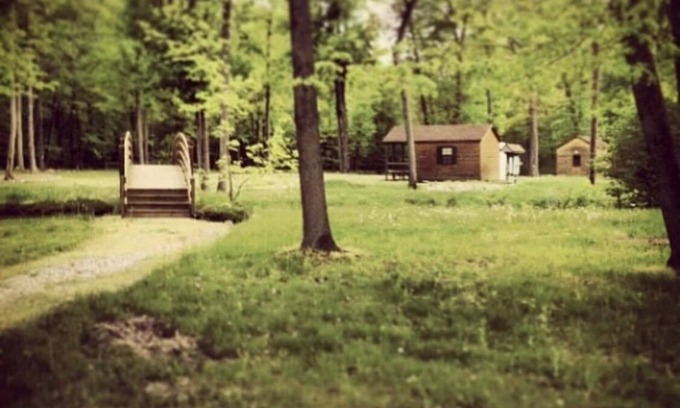 Brooklyn Cabin | Kamp 42 Degrees Campground