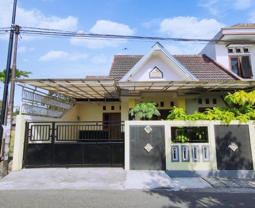 Sinduharjo House | Kancilan Homestay Jogja