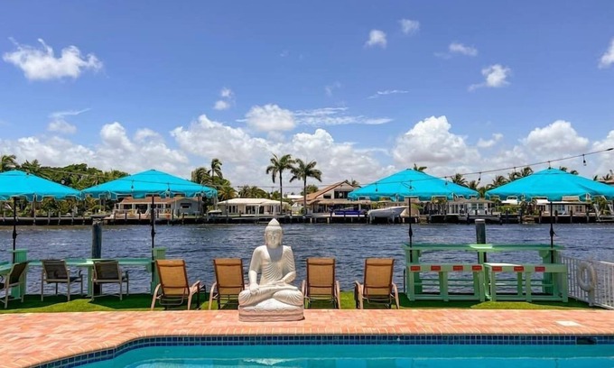 Cypress Point Condo | Kanda Zen Apt 5 - Luxury pool & water views