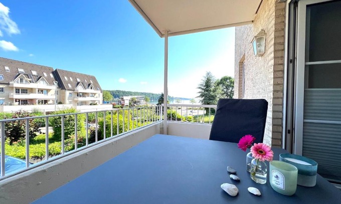 Wassersleben Apartment | `Kapitänslounge` vollsanierte Fewo mit Blick auf die Flensburger Förde