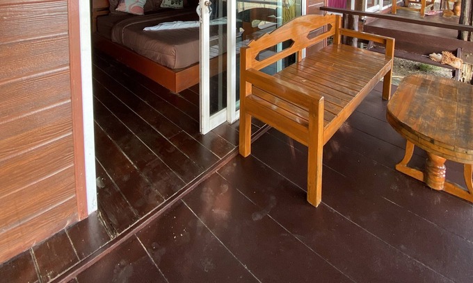 Don Sak Hotel | Karndee bangalow