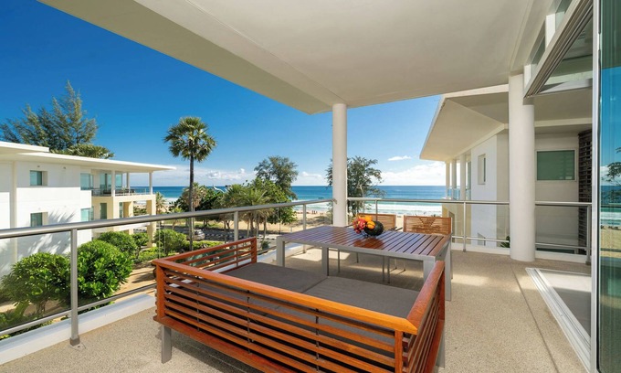 Karon Apartment | Karon Beachfront Apartment 724